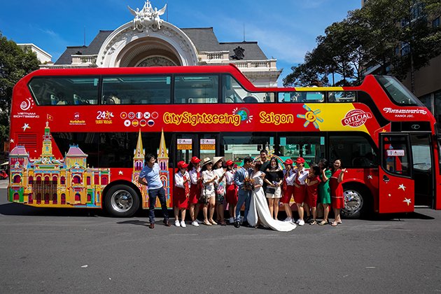 Xe buýt 2 tầng tại HCM tham quan toàn thành phố Hồ Chí Minh 4