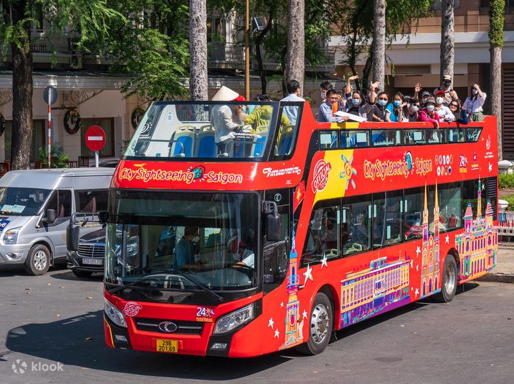 Xe buýt 2 tầng tại HCM tham quan toàn thành phố Hồ Chí Minh 5